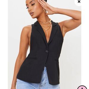PrettyLittleThing Sleeveless Black Blazer Vest – NWOT – US 4